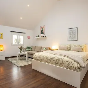  Apartment 4 Us Croatia